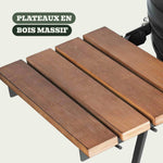 Détail des plateaux latéraux en bois massif du barbecue Kamado Forest Grill, offrant un espace de travail robuste et esthétique pour la préparation des grillades.