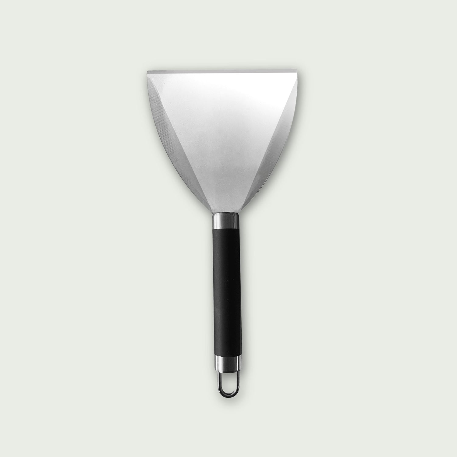 Spatule d’entretien en inox Forest Grill avec manche noir, idéale pour gratter et nettoyer les surfaces de cuisson du barbecue.
